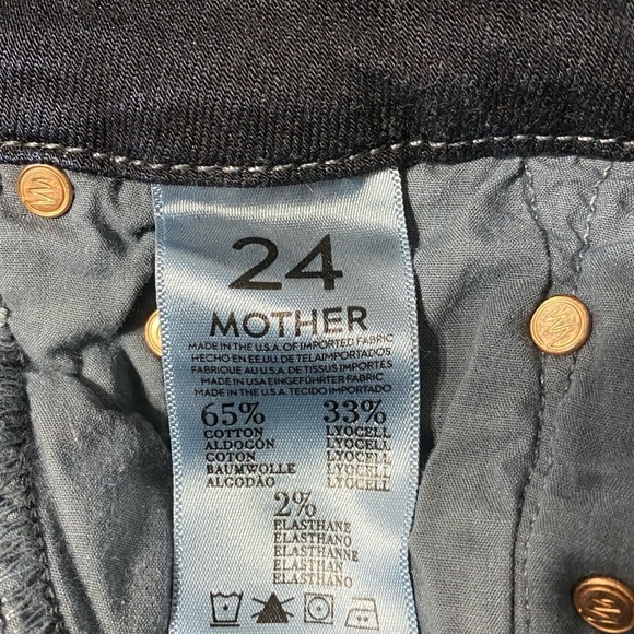 Mother High Waisted Looker Jeans. Size 2 - Picture 5 of 7